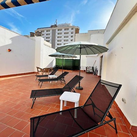 Bonito Atico En Primera Linea De Playa Con Piscina Fuengirola Zewnętrze zdjęcie
